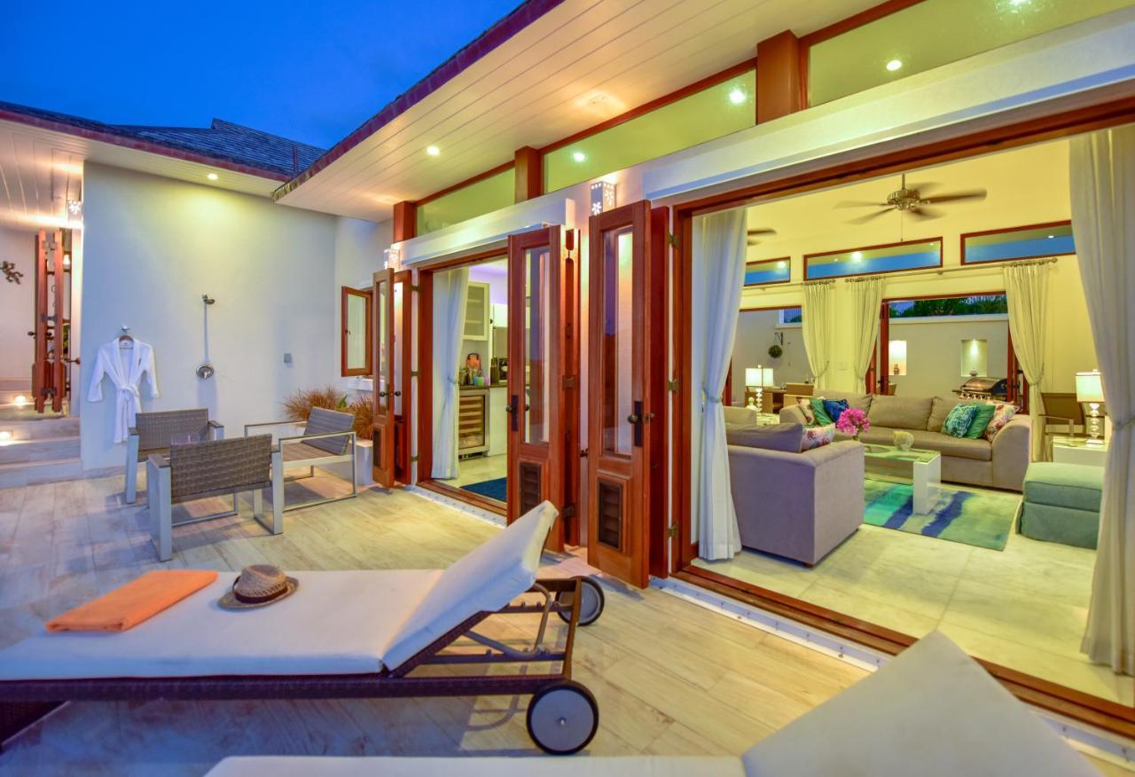 The Hideaway At Hughes Point Freetown Village Exterior foto